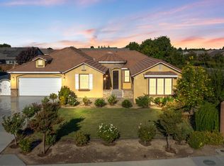 7303 Whiskey Creek Dr, Bakersfield, CA 93311