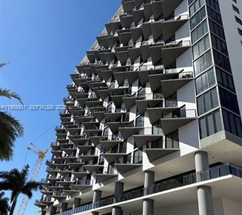 1st image of 5252 NW 85th Ave APT 602