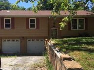 2545 S Ridge Ln, Festus, MO 63028