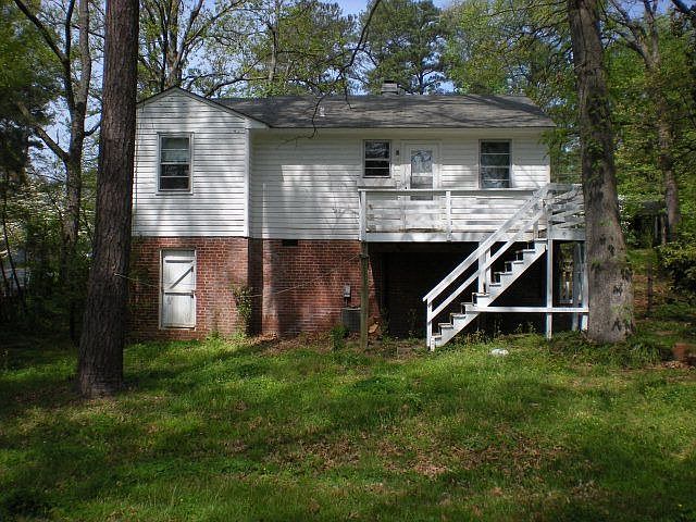 2nd image of 515 Bracken St