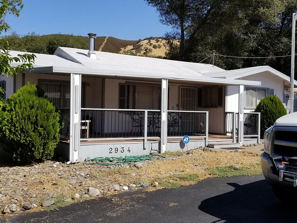 1st image of 2934 8th St
