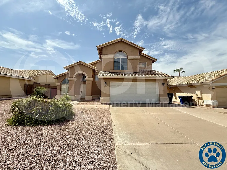 6321 E Roland St — Photo 1