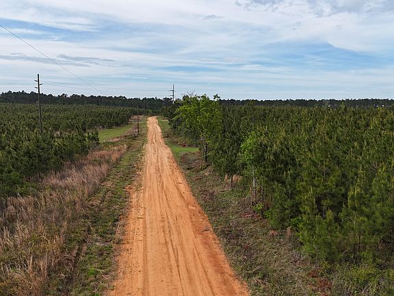 3rd image of 4 George Milling Rd
