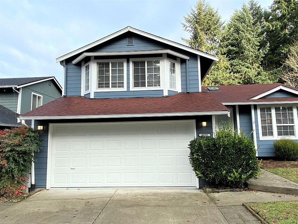 1st image of 2930 Applehill Ct NE