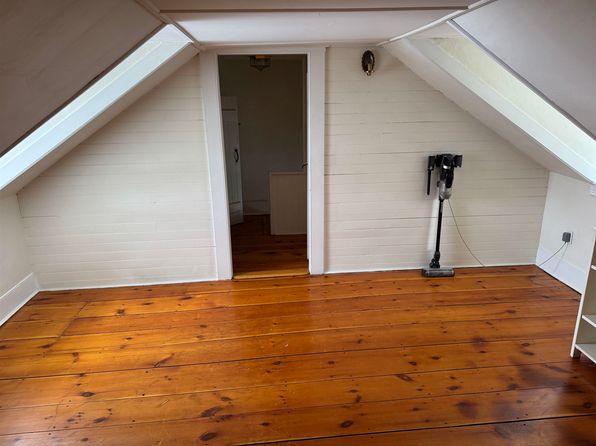 manchester-new-hampshire-74274083 picture