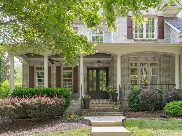 112 Linton Banks Pl, Cary, NC 27513