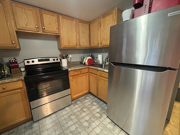 4th image of 1 Chautauqua St