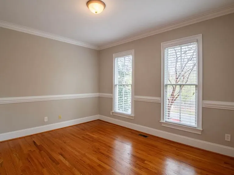 332 Highland Point Dr — Photo 8