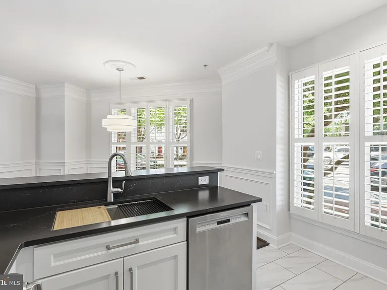 1302 Duke St — Photo 15