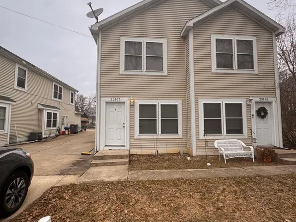 23167 3rd St, Elkhart, IN 46514