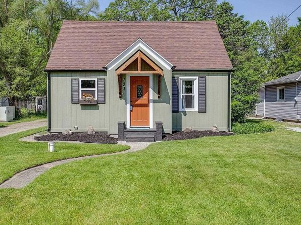 103 Peony Ave