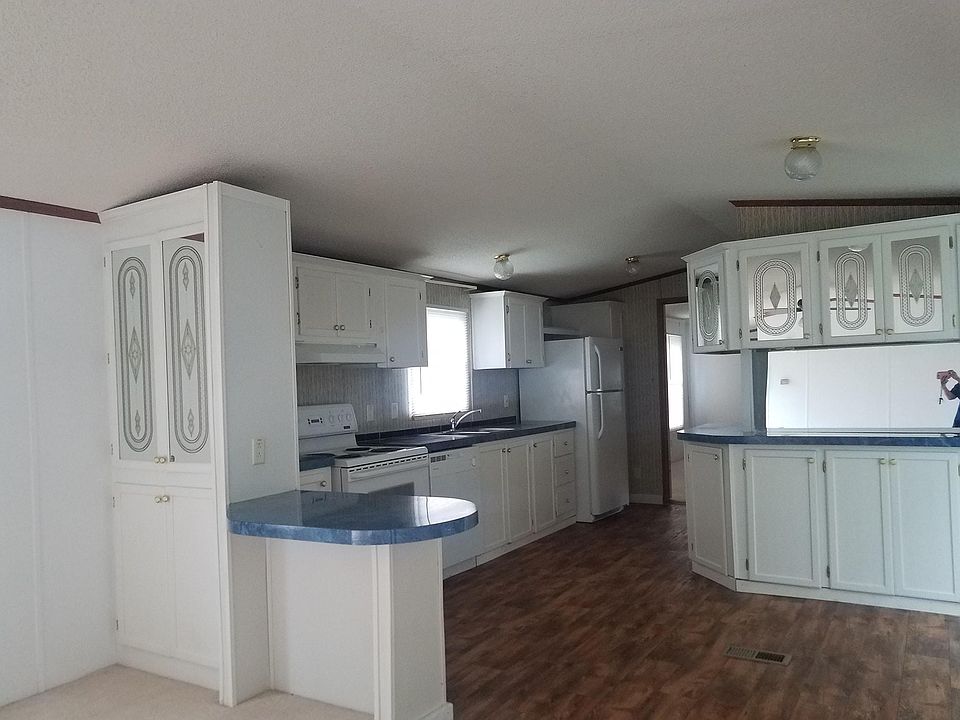 1st image of 3345 Burgess Dr