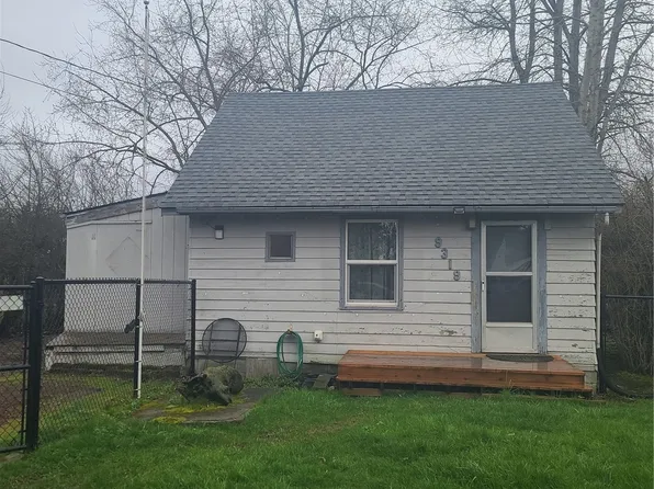 9319 Portland Avenue E, Tacoma, WA 98445