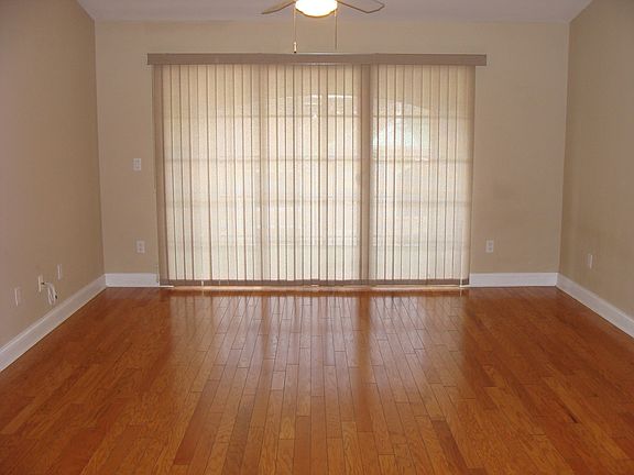 4th image of 220 Presidents Cup Way Unit 304