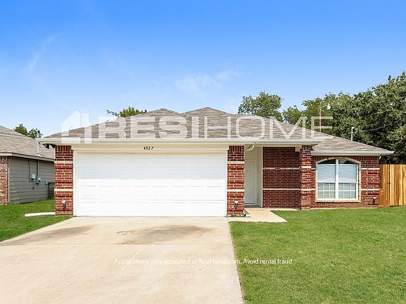 4927 Fitzhugh Ave, Fort Worth, TX 76105 | Zillow