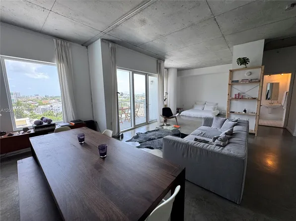 10 SW South River Dr APT 909, Miami, FL 33130