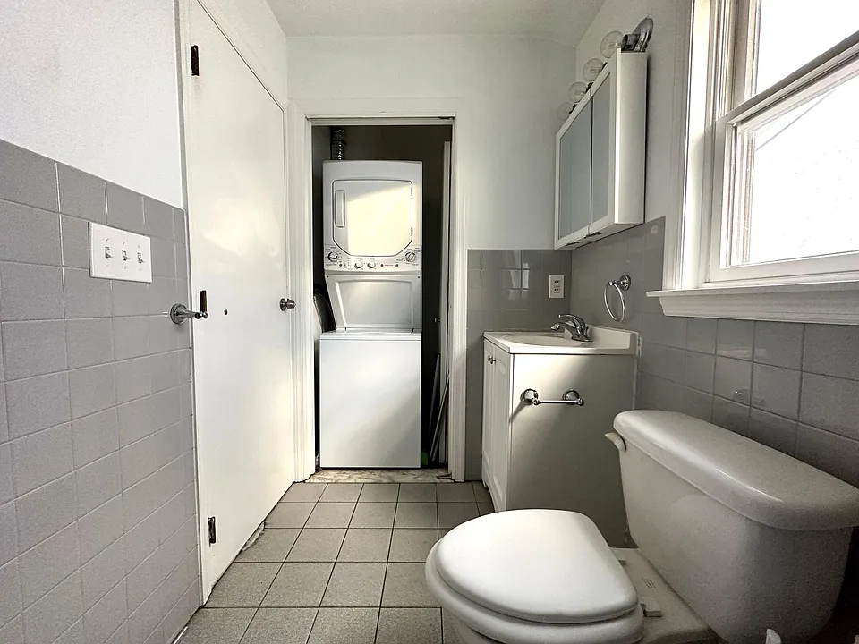 In-Unit Laundry