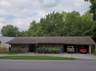 1923 Harrison Hl, Hannibal, MO 63401