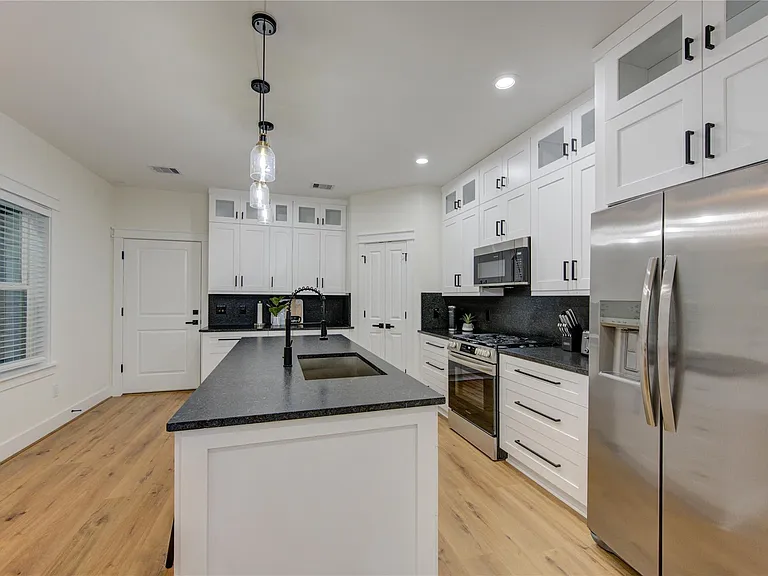 3406 Garapan St #A — Photo 9
