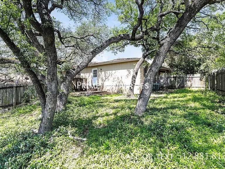 9903A Hundred Oaks Cir — Photo 14