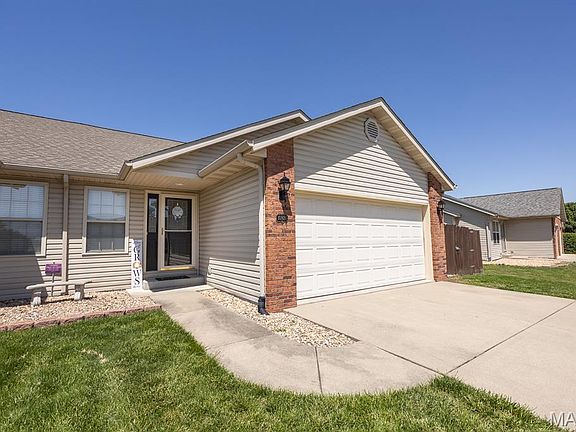 2nd image of 10926 Kentfield Dr