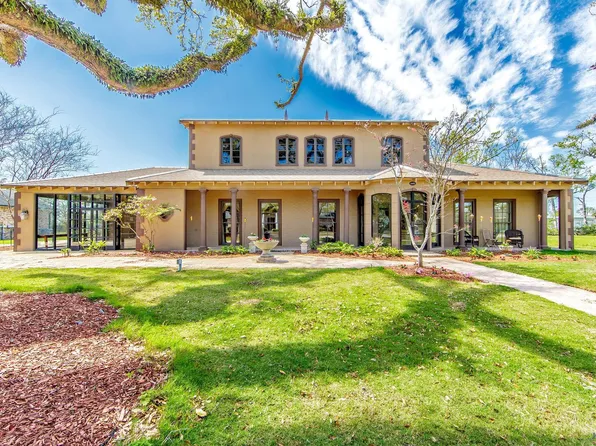 105 Krumbhaar Cir, Houma, LA 70360