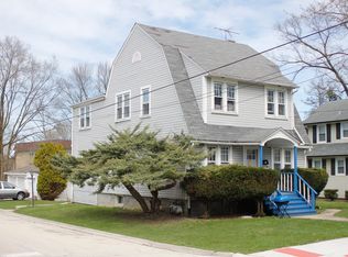 188 E North Ave, Addison, IL 60101