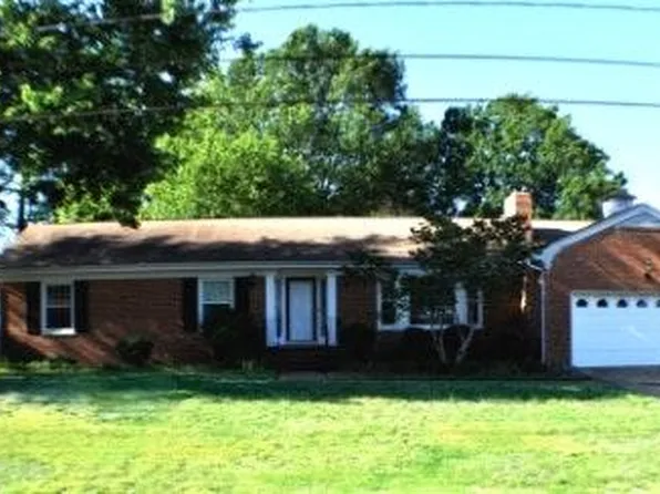 4804 Thornwood St, Portsmouth, VA 23703