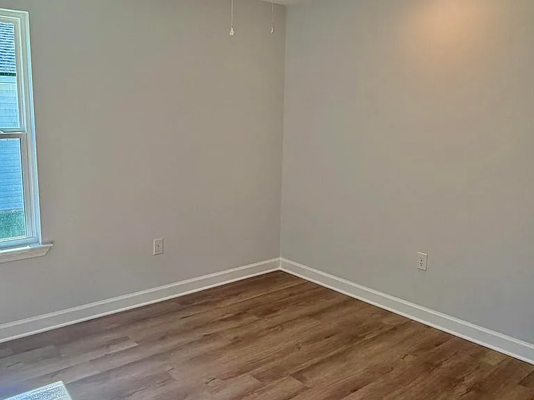 2913 Shoffner Ave — Photo 8