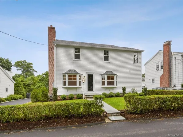 214 Summer St, New Canaan, CT 06840