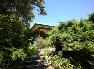 1816 NE 68th St, Seattle, WA 98115