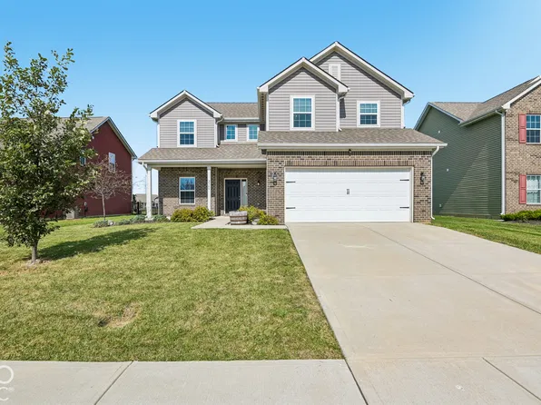 2340 Terra Cotta Dr, Greenfield, IN 46140