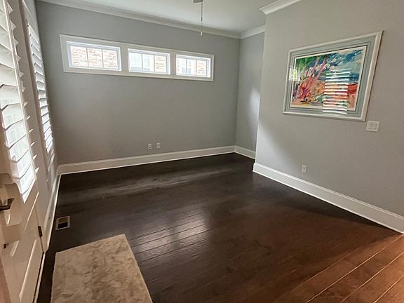 sitting room off front door entrance