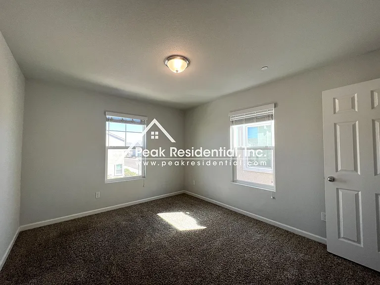 8112 Creeping Willow Ln — Photo 18