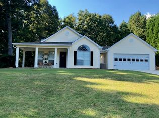 604 Raleigh Ct, Winder, GA 30680