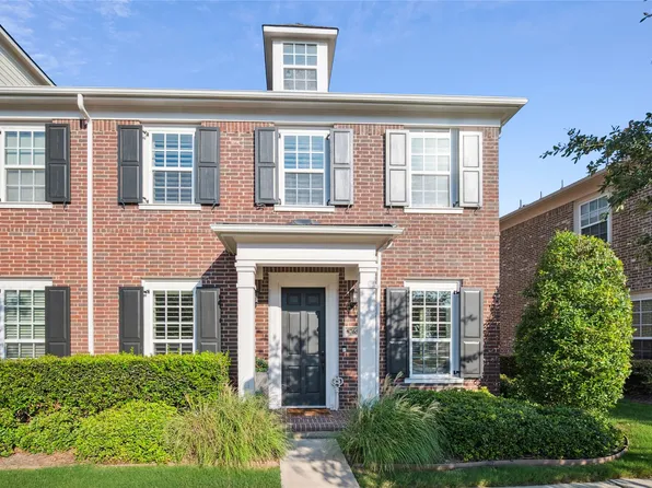8765 Bridge St, North Richland Hills, TX 76180