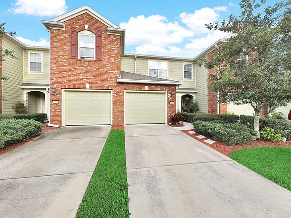 2nd image of 7011 Roundleaf Dr