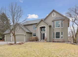 6719 Mulberry Cir, Chanhassen, MN 55317