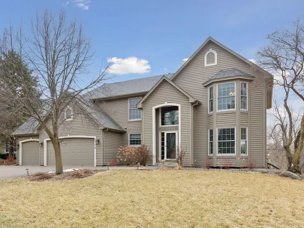 6719 Mulberry Cir, Chanhassen, MN 55317