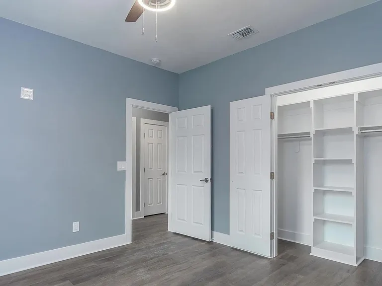 1306 Oden St — Photo 13