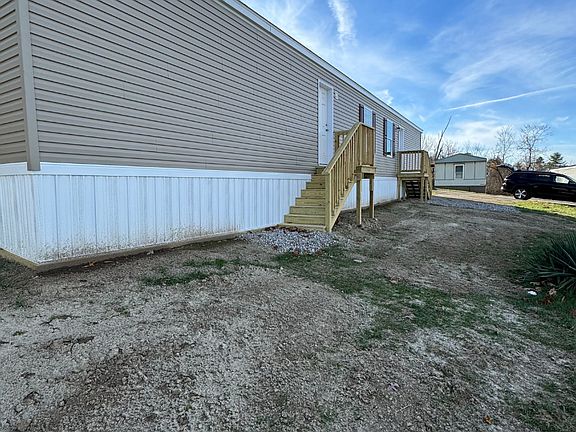 4th image of 321 Beallsville Rd Trailer 11