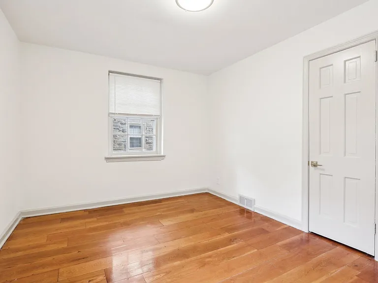 2834 Midvale Ave #M-2834B — Photo 26