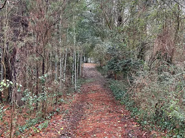 5914 Melbourne Rd, Raleigh, NC 27603