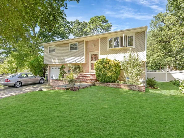 23A W End Avenue, Brentwood, NY 11717