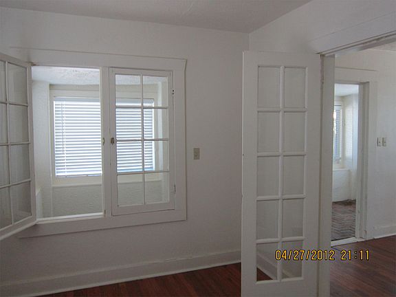 3rd image of 1502 N Winstel Blvd