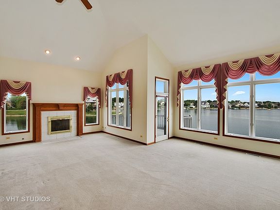 2nd image of 23112 W La Croix Ln