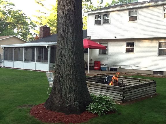 2nd image of 905 Cadillac Dr