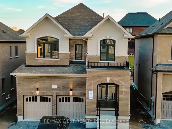 7 Stennett Dr, Georgina, ON L4P 0J4