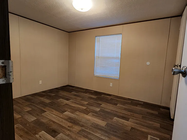 Hudson Haven Mobile Home Community — Photo 41