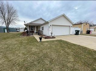 110 N 2nd St, Homer, NE 68030